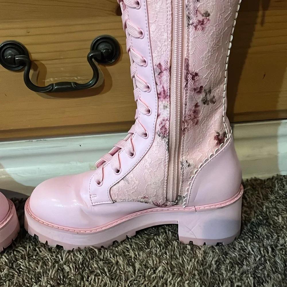 Sugar Thrillz Dolls Kill ON THE VINE FLORAL LACE KNEE HIGH COMBAT BOOTS - Picture 10 of 12